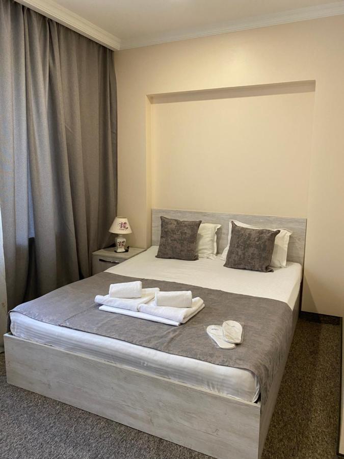 Hotel Leo Palace Tbilisi Exterior photo